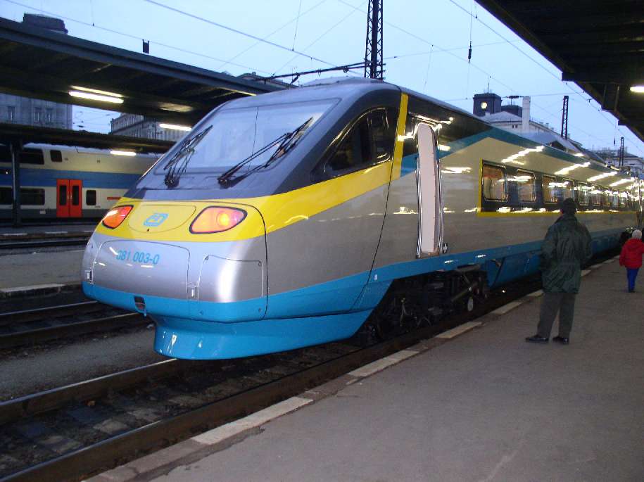 Vlaky-01.jpg